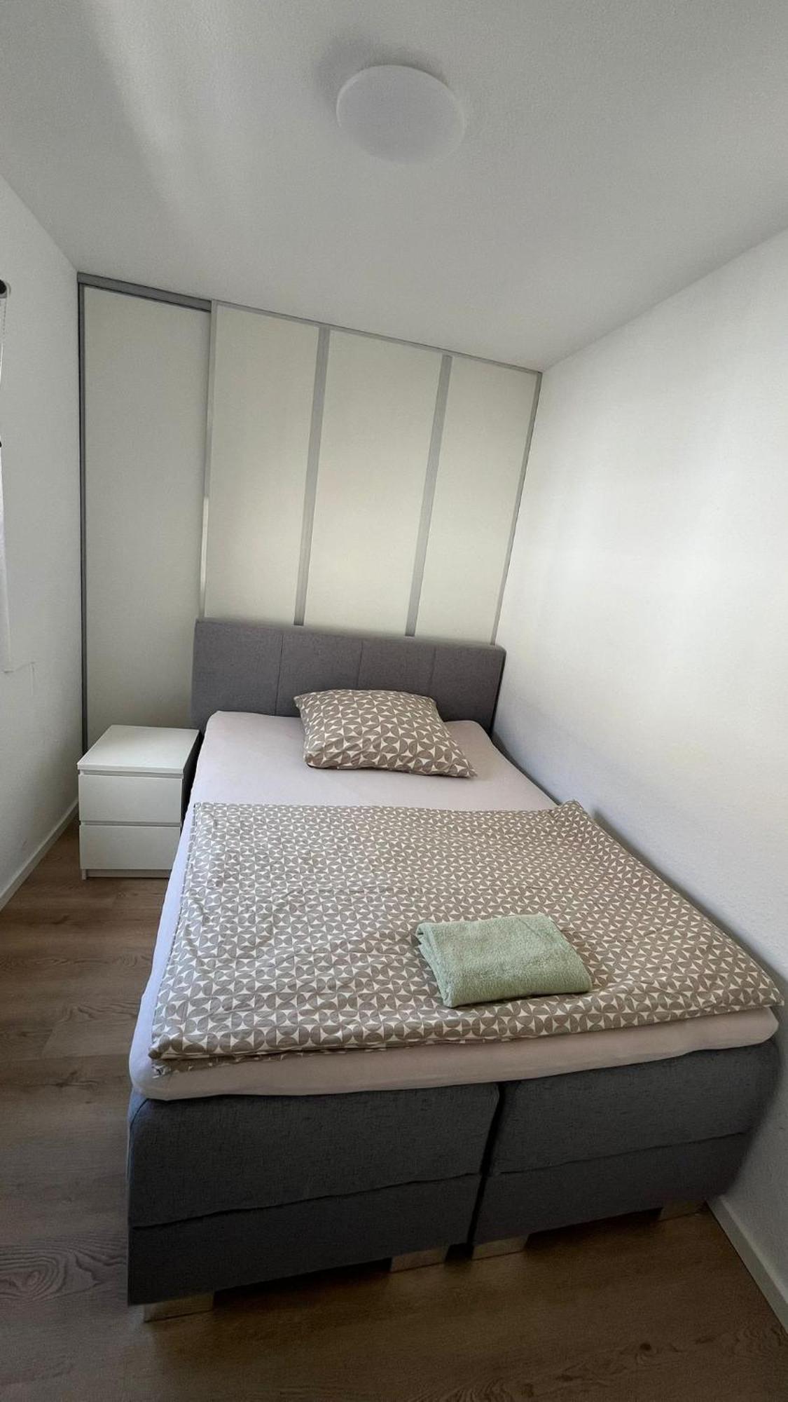 Zentrales Und Renoviertes Nähe Medienhafen Mit Balkon Apartment *